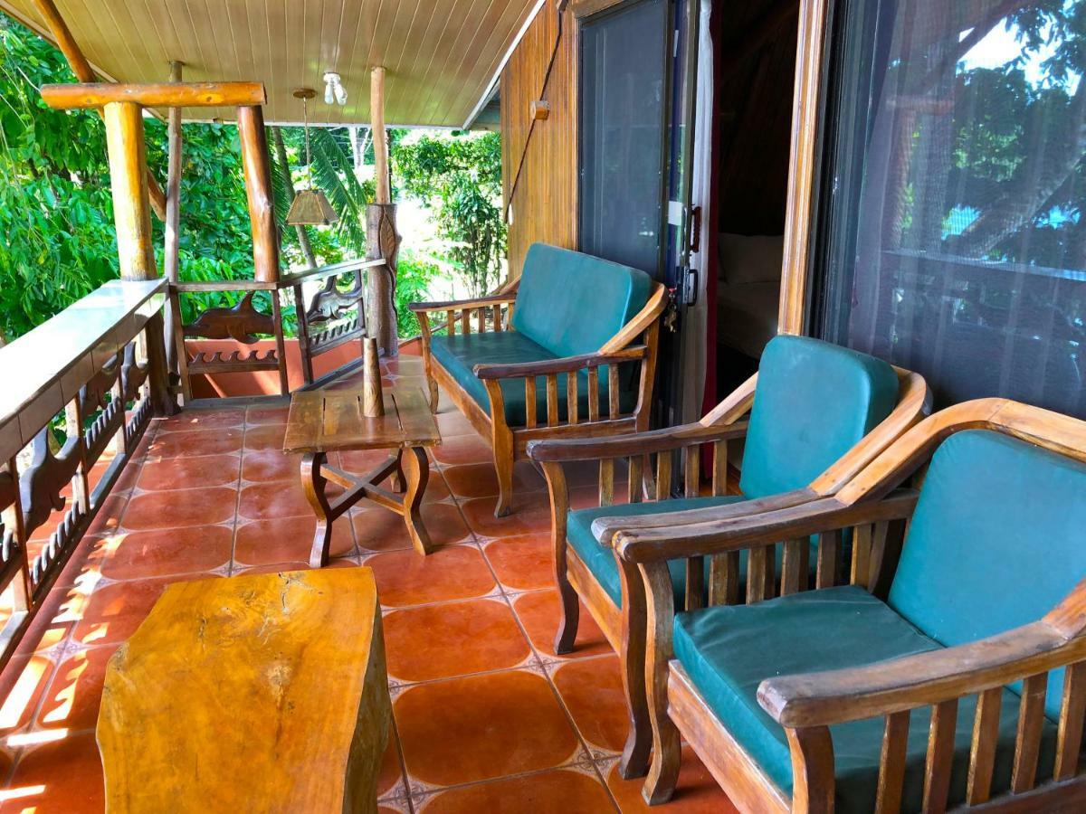 Cabinas Jimenez Puerto Jimenez Bagian luar foto
